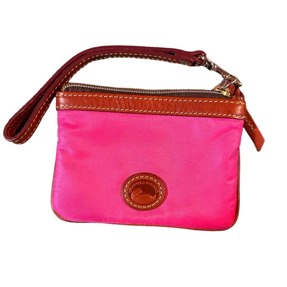 Dooney & Bourke Wristlet Coin Purse Bag Travel